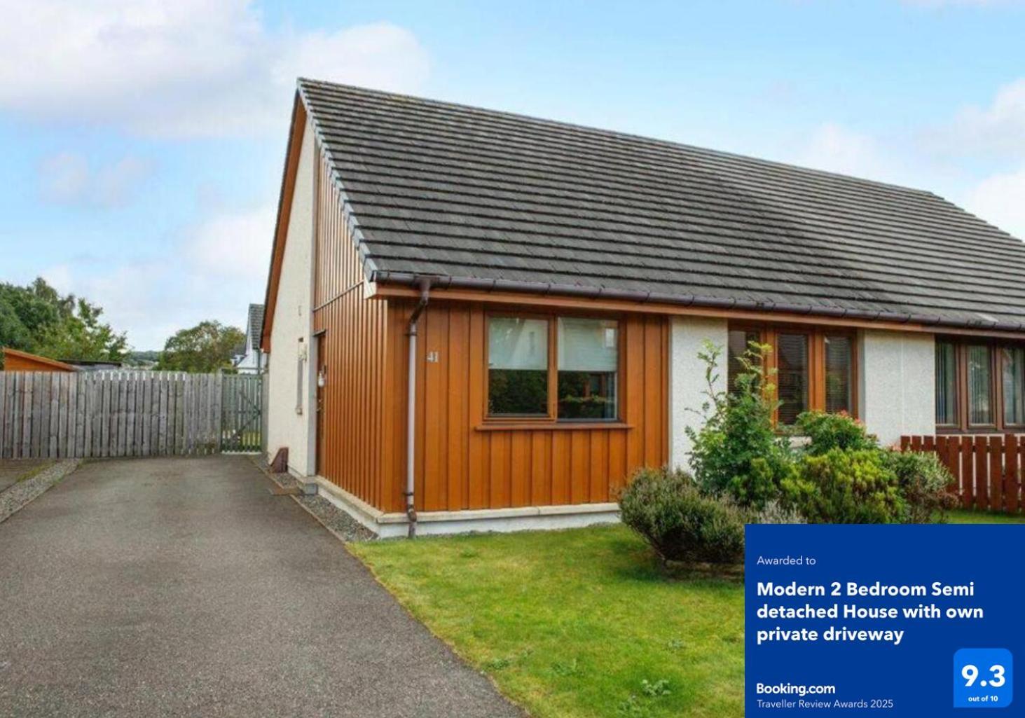Modern 2 Bedroom Semi Detached House With Own Private Driveway Inverness Dış mekan fotoğraf