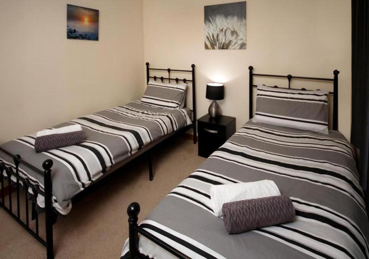 Modern 2 Bedroom Semi Detached House With Own Private Driveway Inverness Dış mekan fotoğraf